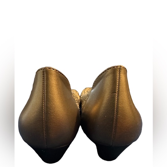 GOLD IMPO STRETCH FLATS - Picture 5 of 7